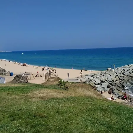 Al Lado De Barcelona Y La Playa Apartment