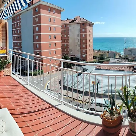 Al Lado De Barcelona Y La Playa *